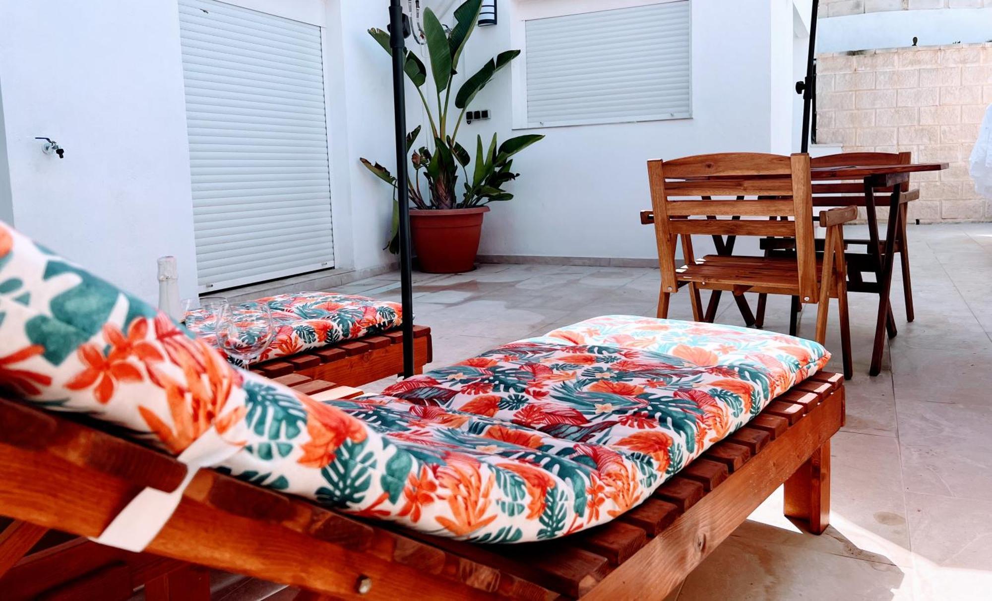 Garden Boutique Apartment El Faro Exterior foto